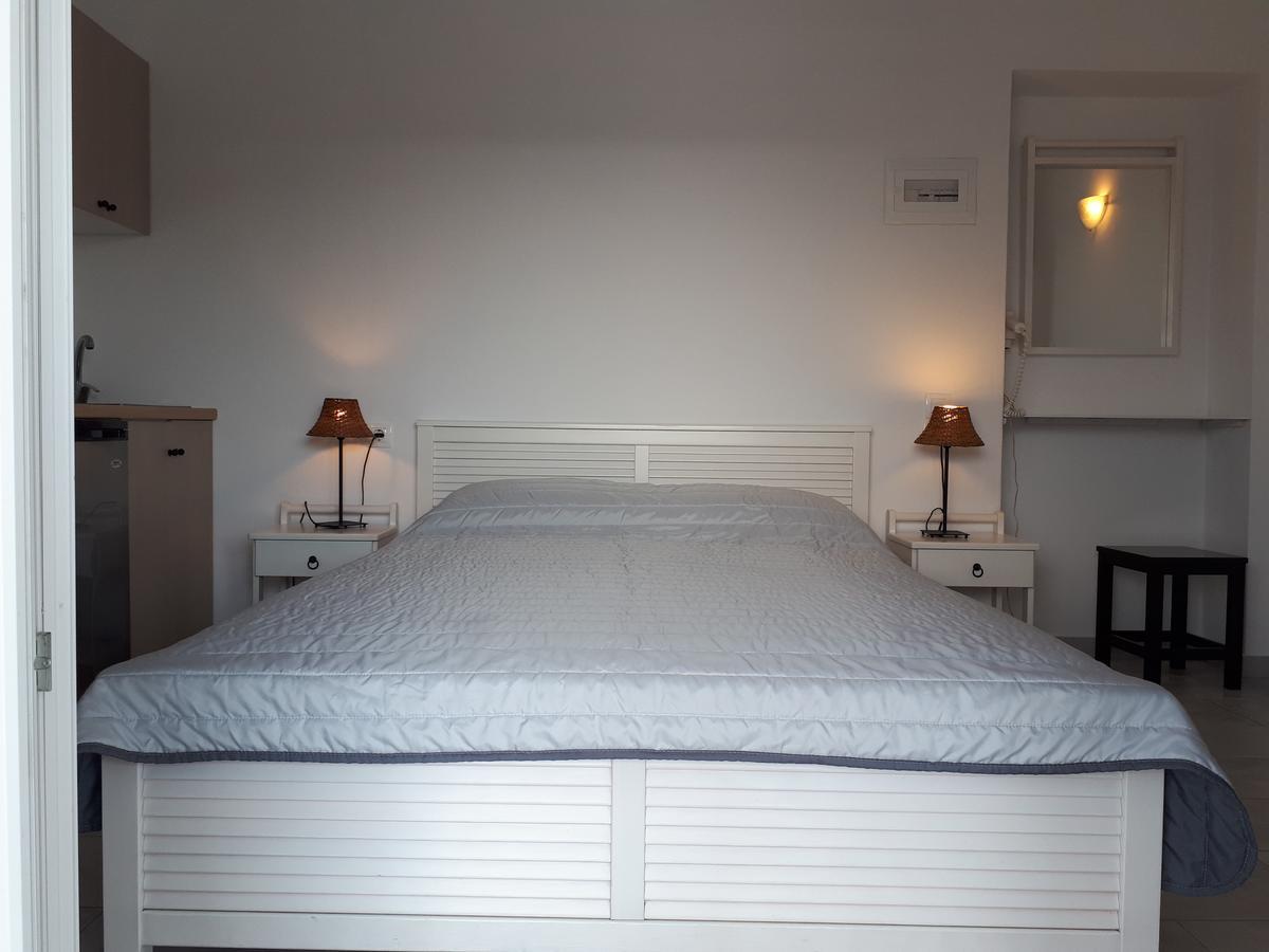 Sunset Apartment อีราเกลีย ภายนอก รูปภาพ